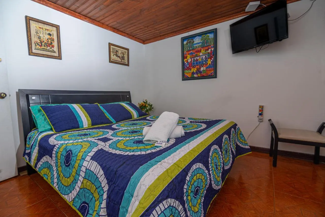 Hostal El Coronel Bogotá Colombia