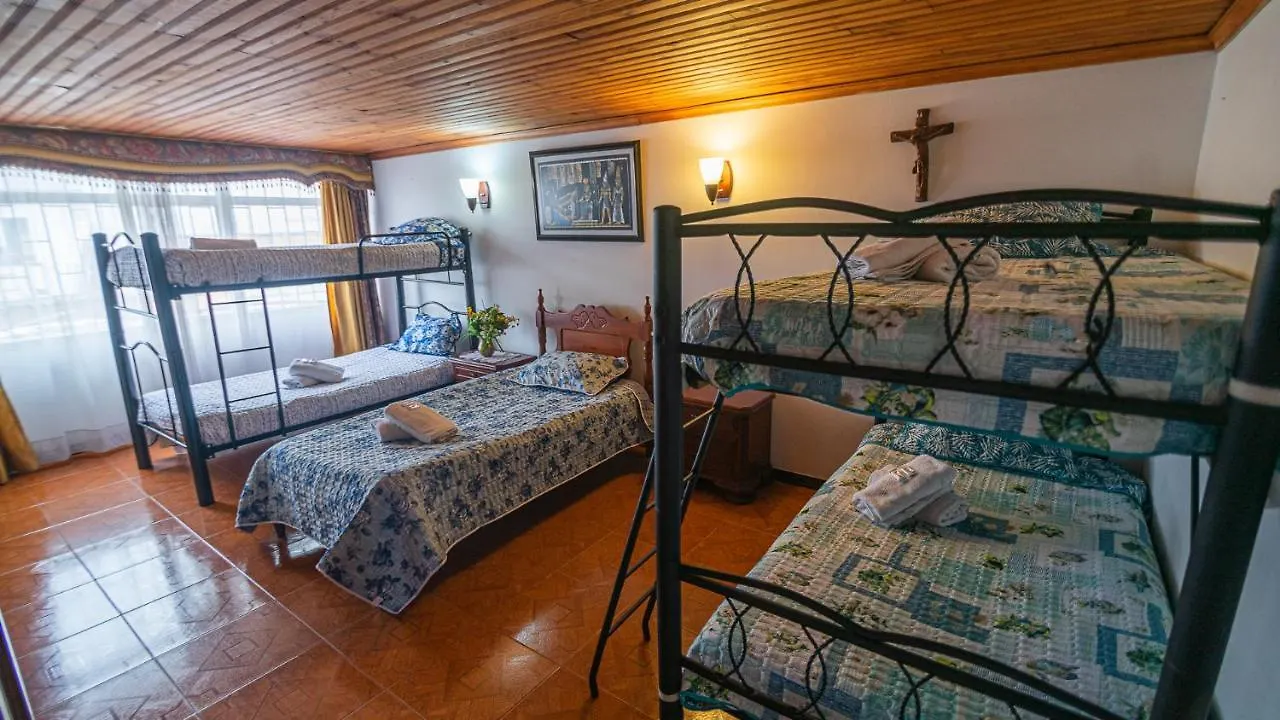 ホテル Vivienda Turistica 